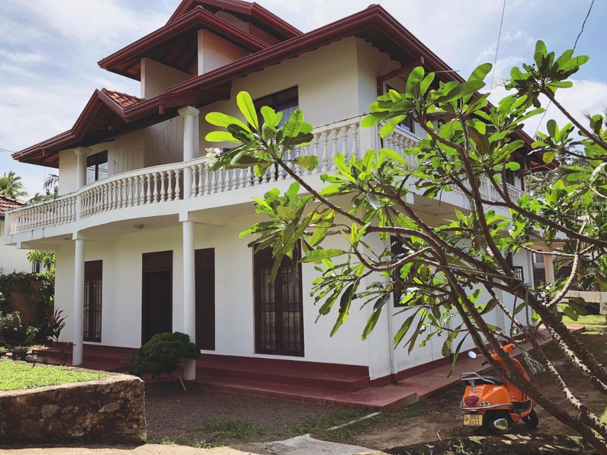 Sritaly Inn Mirissa Εξωτερικό φωτογραφία