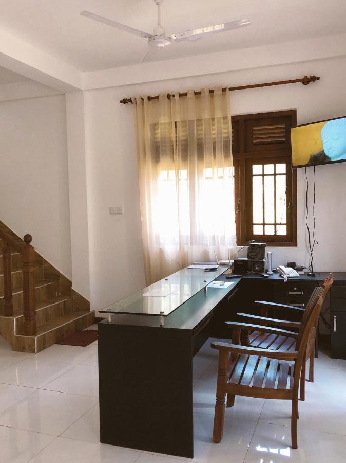 Sritaly Inn Mirissa Εξωτερικό φωτογραφία