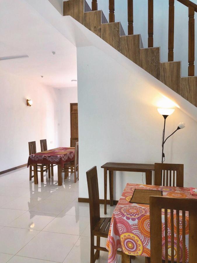 Sritaly Inn Mirissa Εξωτερικό φωτογραφία